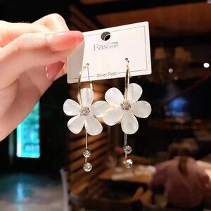 Dangle Flower Petal Drop Earrings - Pearlescent and Gold